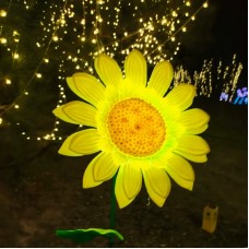 Уличный светильник-подсолнух с динамической подсветкой LED