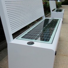 Умная садовая скамья на солнечной панели с USB-зарядкой