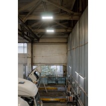 Освещение автосервиса по обслуживанию грузового транспорта в Екатеринбурге