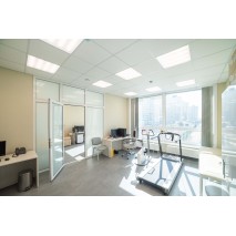 Освещение медицинского центра «Рекреаль», г. Екатеринбург