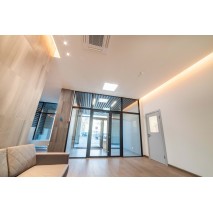 Освещение медицинского центра «Рекреаль», г. Екатеринбург