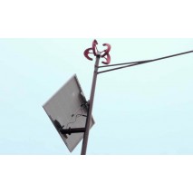 Ноу-Хау в Гродно: столб освещения работает от ветрогенератора